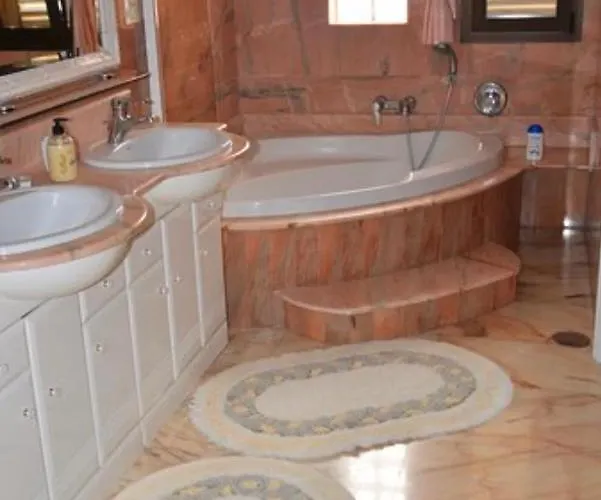 Cristianos Luxury Sea View Apartment