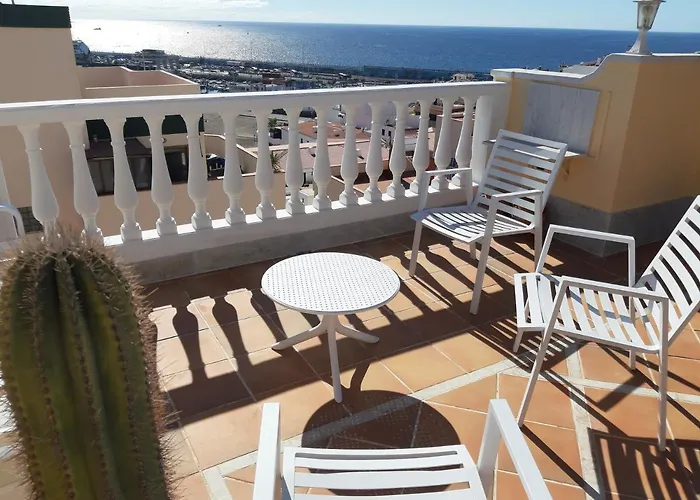 Cristianos Luxury Sea View 公寓