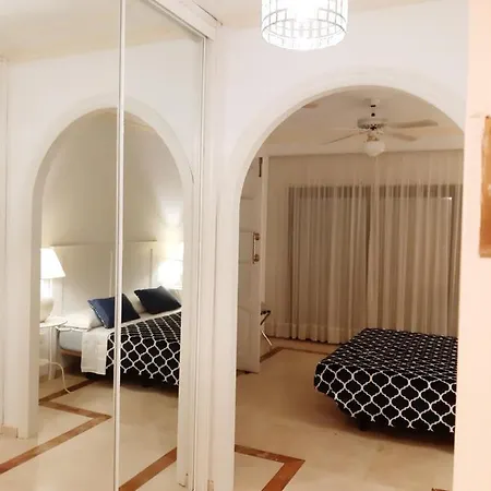 Cristianos Luxury Sea View *